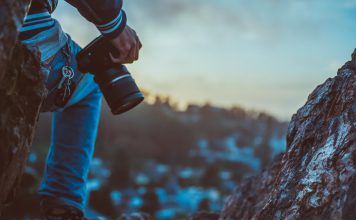 what is the best type of camera to bring on your travels?